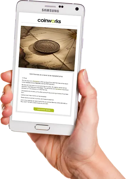 email marketing hand
